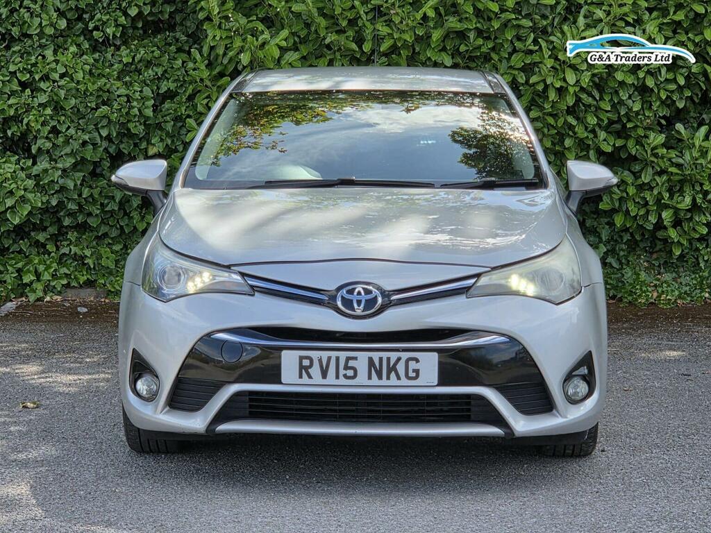 Toyota Avensis Estate 1.6 D-4d Business Edition Touring Sports Eu Silver #2