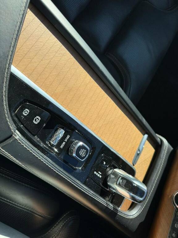 Volvo XC90 2.0 T8 390 Hybrid Inscription Pro Awd Gtron Grey #2