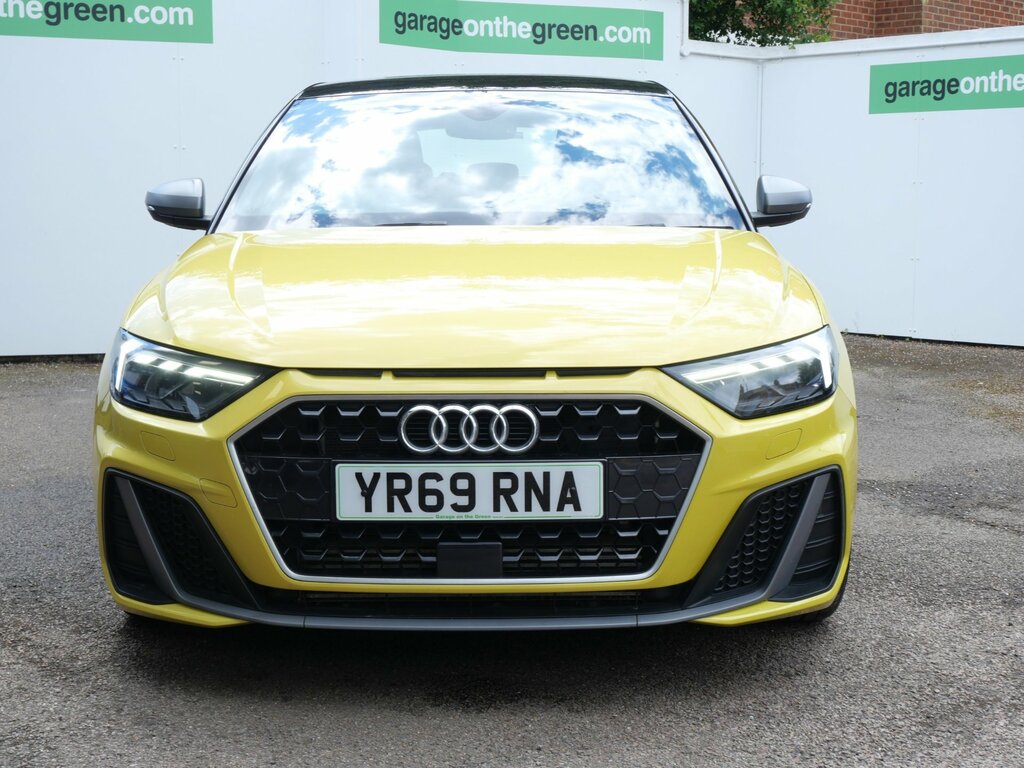 Audi A1 2.0 Tfsi 40 S Line Competition Sportback S Tronic Yellow #2