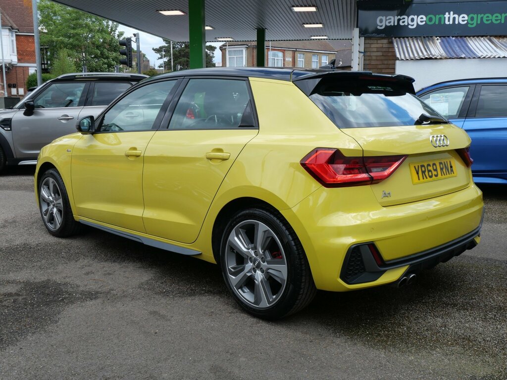 Audi A1 2.0 Tfsi 40 S Line Competition Sportback S Tronic Yellow #6