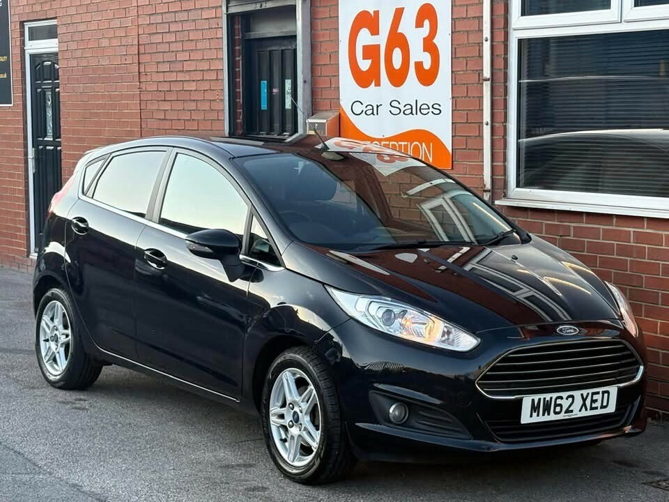 Ford Fiesta Titanium Silver #1