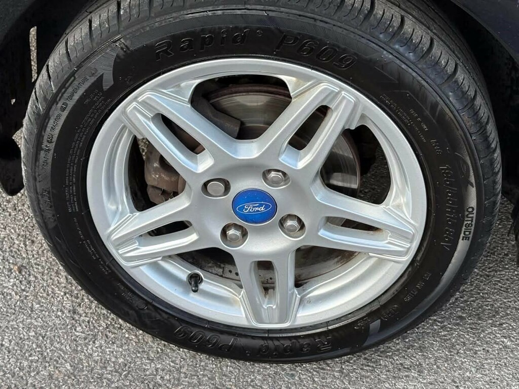 Ford Fiesta Titanium Silver #10