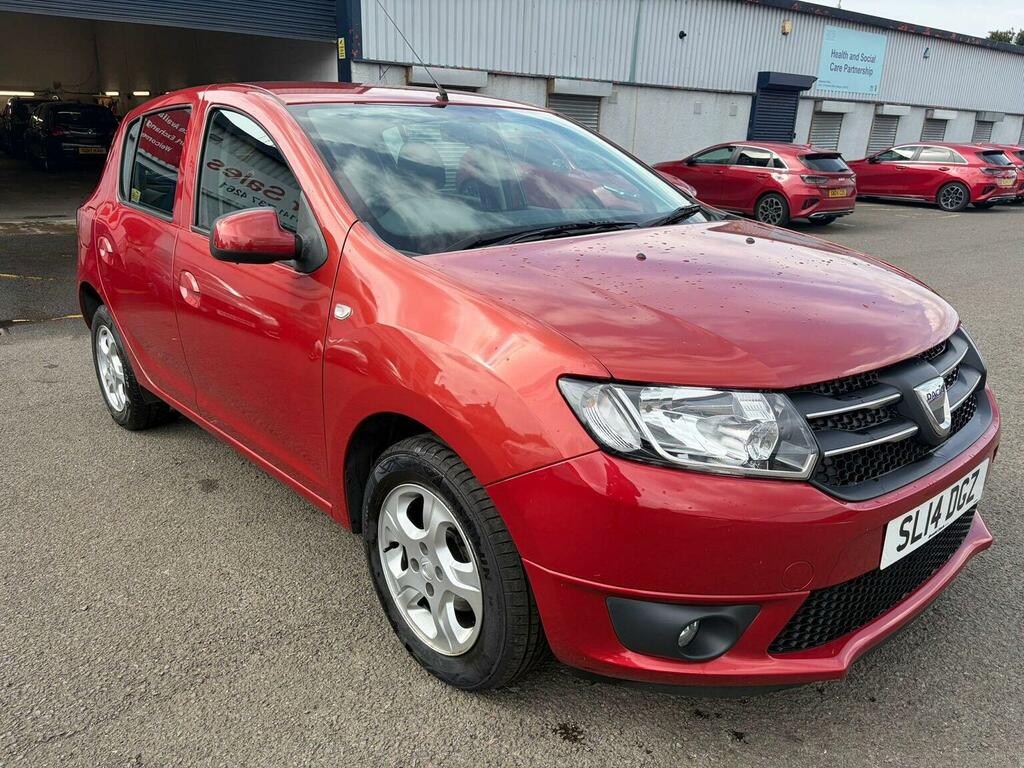 Dacia Sandero 0.9 Tce Laureate Euro 5 Red #4