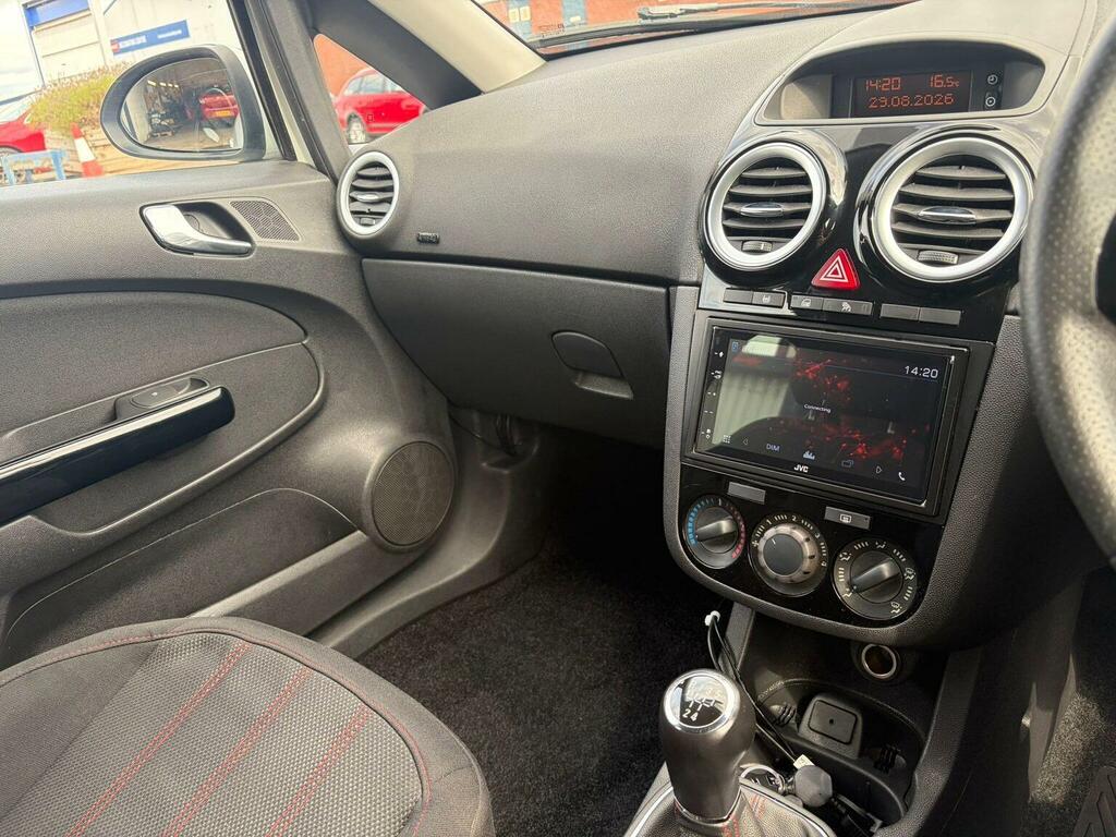 Vauxhall Corsa 1.2 16V Sxi Euro 5 White #3