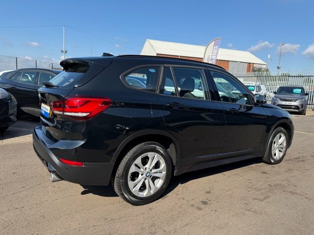 BMW X1 Se Black #22