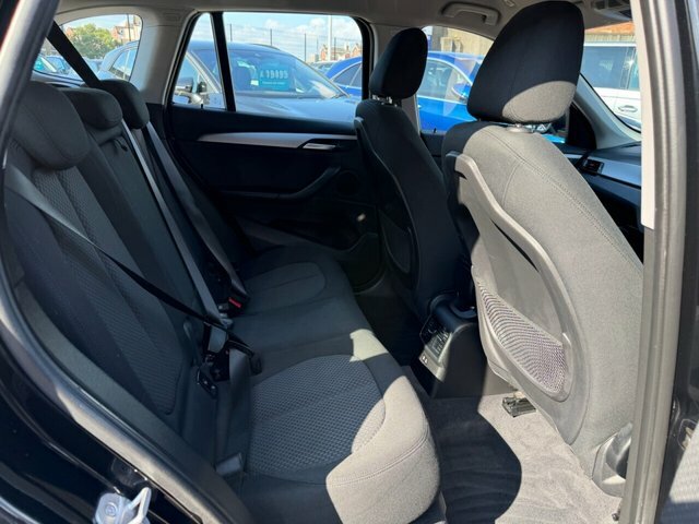 BMW X1 Se Black #10