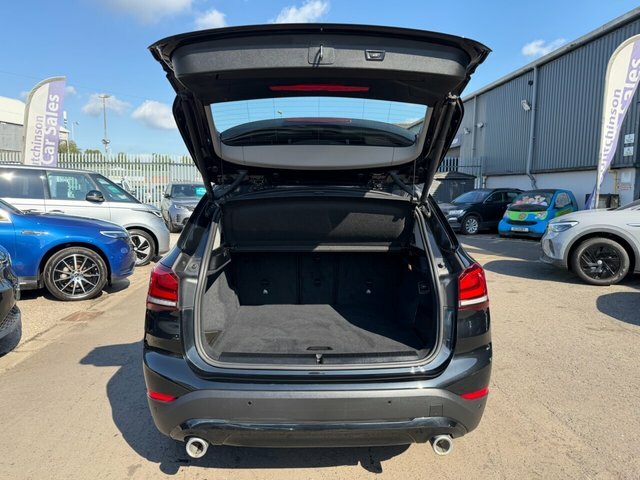 BMW X1 Se Black #18