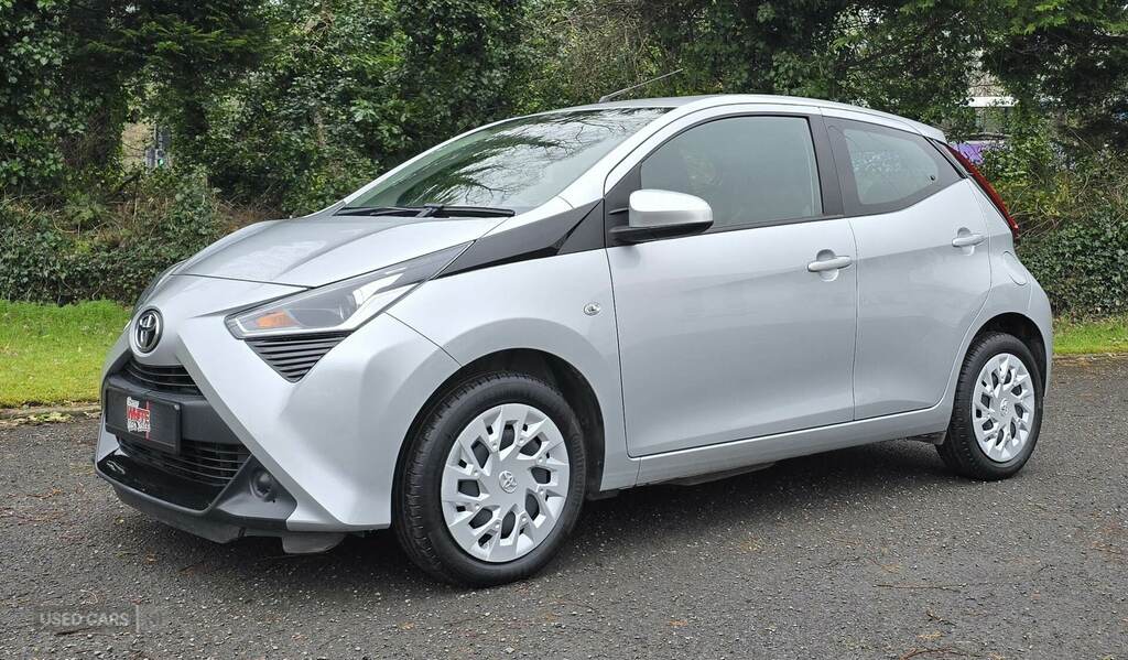 Toyota Aygo 1.0 Vvt-i X-play Tss Silver