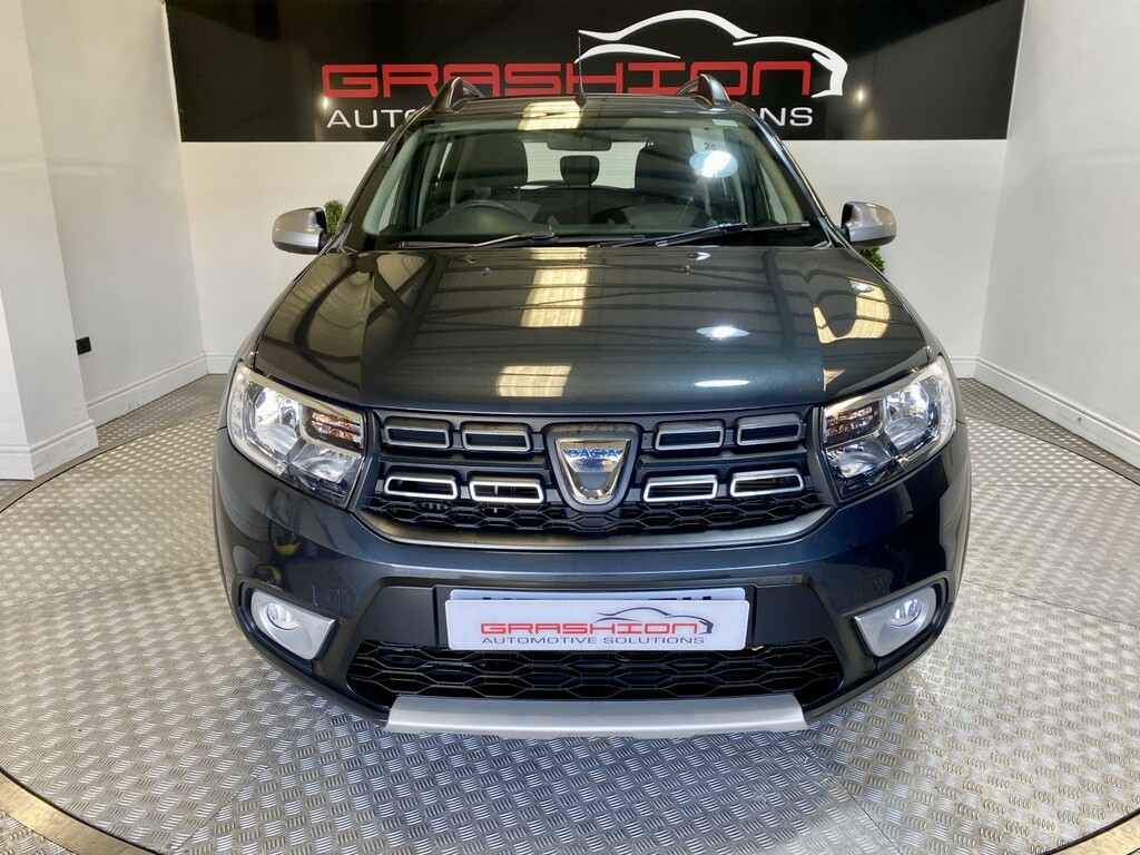 Dacia Sandero Stepway Hatchback 0.9 Tce Comfort 201818 YP18OZM Grey #2