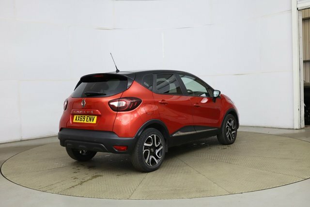 Renault Captur Tce Energy Iconic Suv AX69ENV Red #6