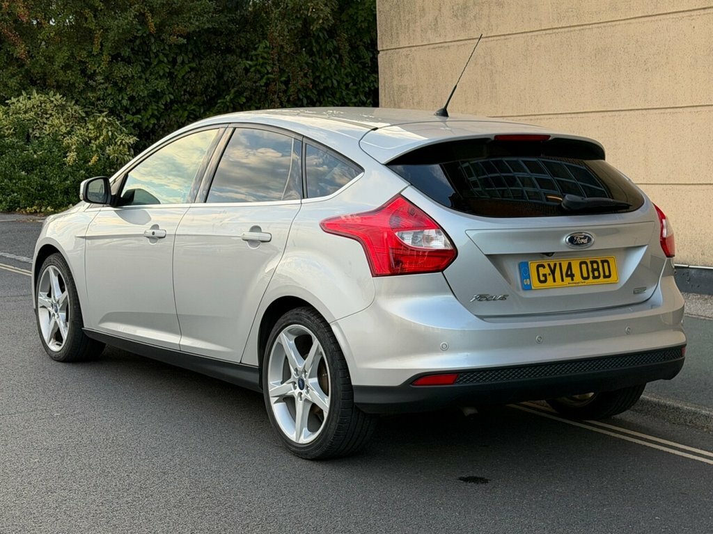 Ford Focus 1L Titanium X GY14OBD Silver #4