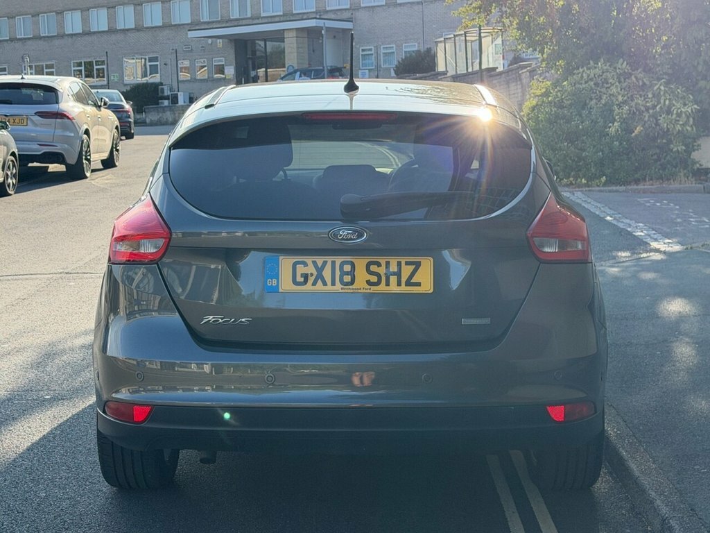 Ford Focus 1L Titanium GX18SHZ Grey #6