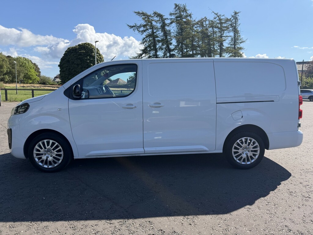 Vauxhall Vivaro 1.5 Vivaro Pro 1.5Td 100 M6 Ss L2h1 2900 Panel Va White #4