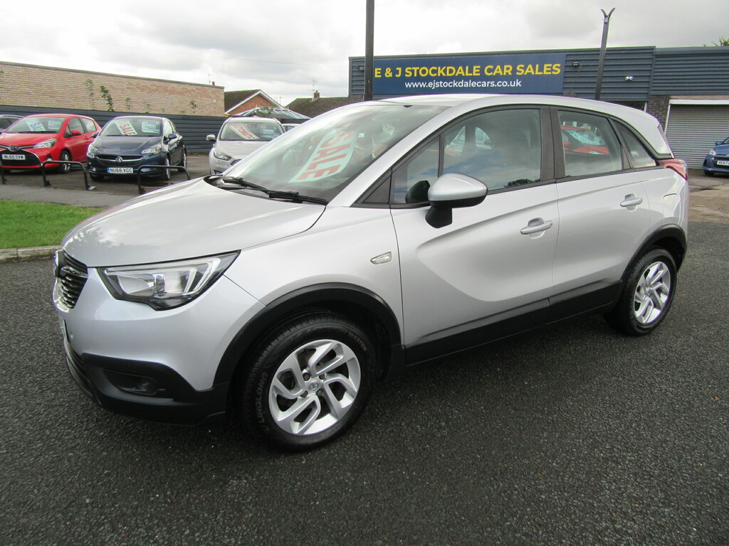 Vauxhall Crossland X Se Nav Ecotec S S 1.2L Se Nav Ecotec S S Eu Silver #3