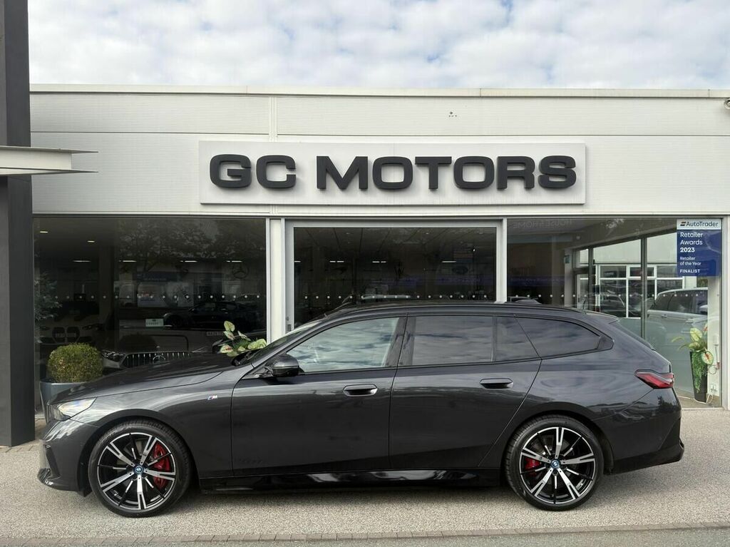 BMW i5 40 83.9Kwh M Sport Pro Touring E Grey #4