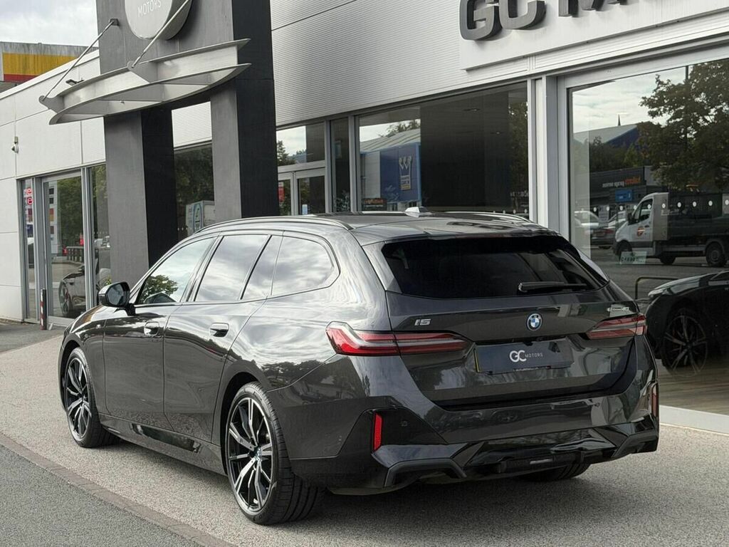 BMW i5 40 83.9Kwh M Sport Pro Touring E Grey #5