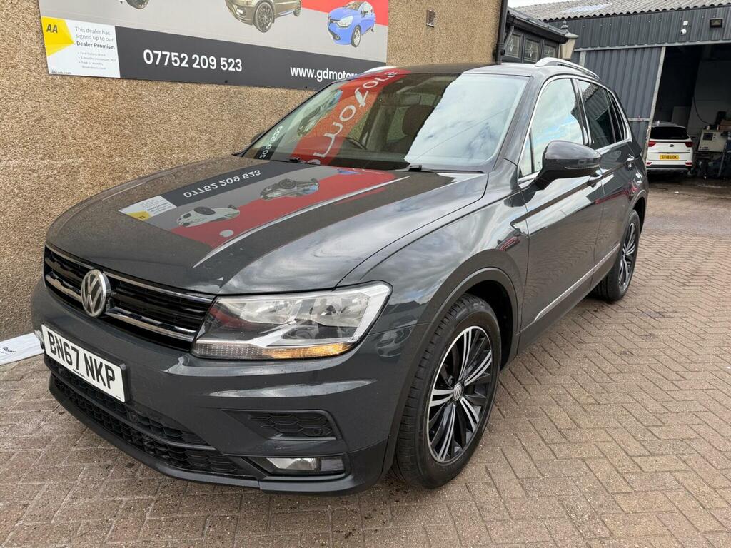 Volkswagen Tiguan Suv 2.0 Tdi Se Navigation Euro 6 Ss 20176 Grey