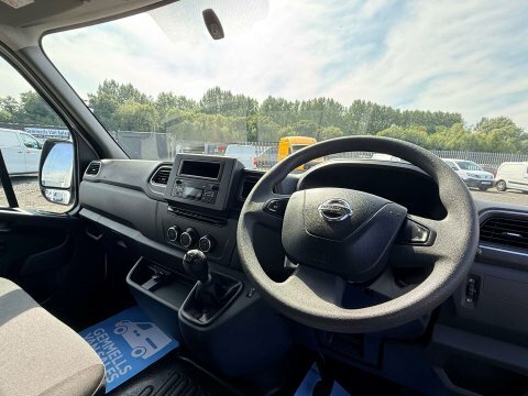 Nissan InterStar Dci 33 Acenta Panel White #10