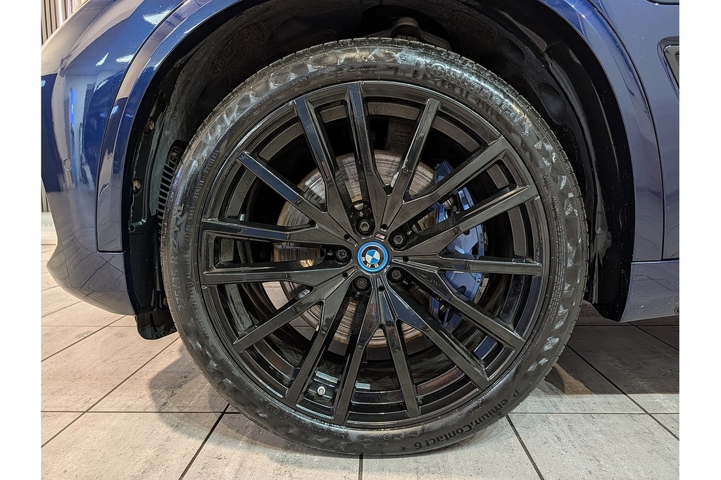 BMW X5 45E M Sport BK71XEG Blue #3