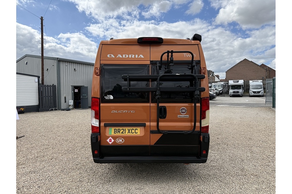   110Kw 31Kwh City Van White #12