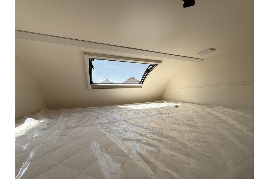   Essential White #24