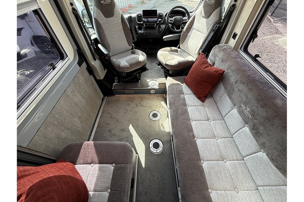 1.6 Tgdi Comfort Suv Dct Silver #35