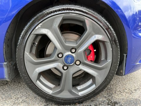 Ford Fiesta Studio Blue #48