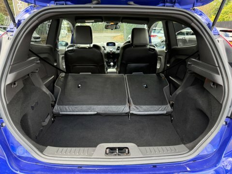Ford Fiesta Studio Blue #44