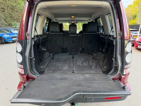Land Rover Discovery Se Tech Grey #46