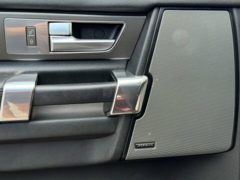 Land Rover Discovery Se Tech Grey #19