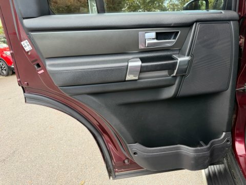 Land Rover Discovery Se Tech Grey #26