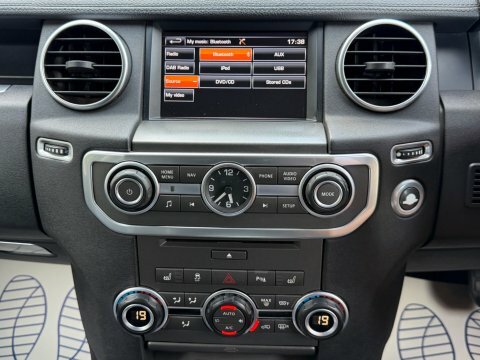 Land Rover Discovery Se Tech Grey #41
