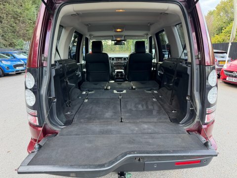 Land Rover Discovery Se Tech Grey #48