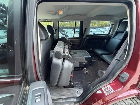 Land Rover Discovery Se Tech Grey #43