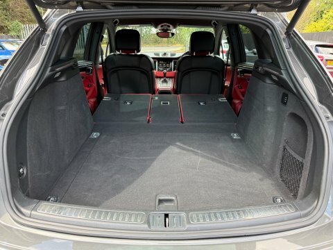 Porsche Macan Hatchback Black #50