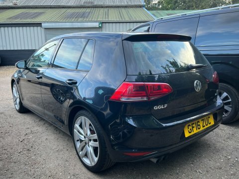 Volkswagen Golf Hatchback Black #5