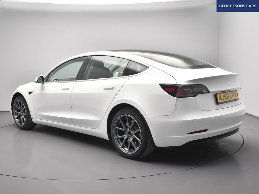 Tesla Model 3 Range Plus Saloon MJ69CFV White