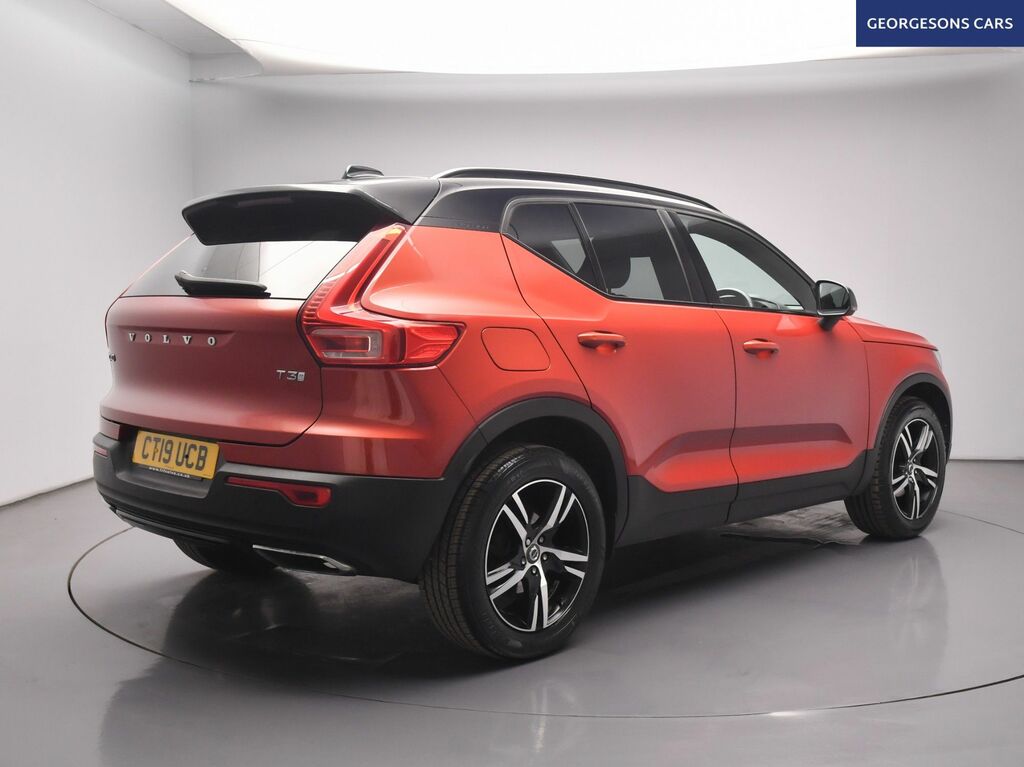 Volvo XC40 T3 R-design Suv CT19UCB Red #6