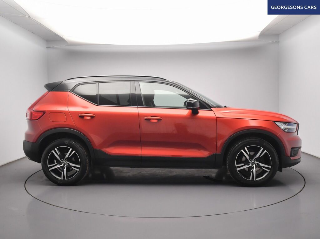 Volvo XC40 T3 R-design Suv CT19UCB Red #5