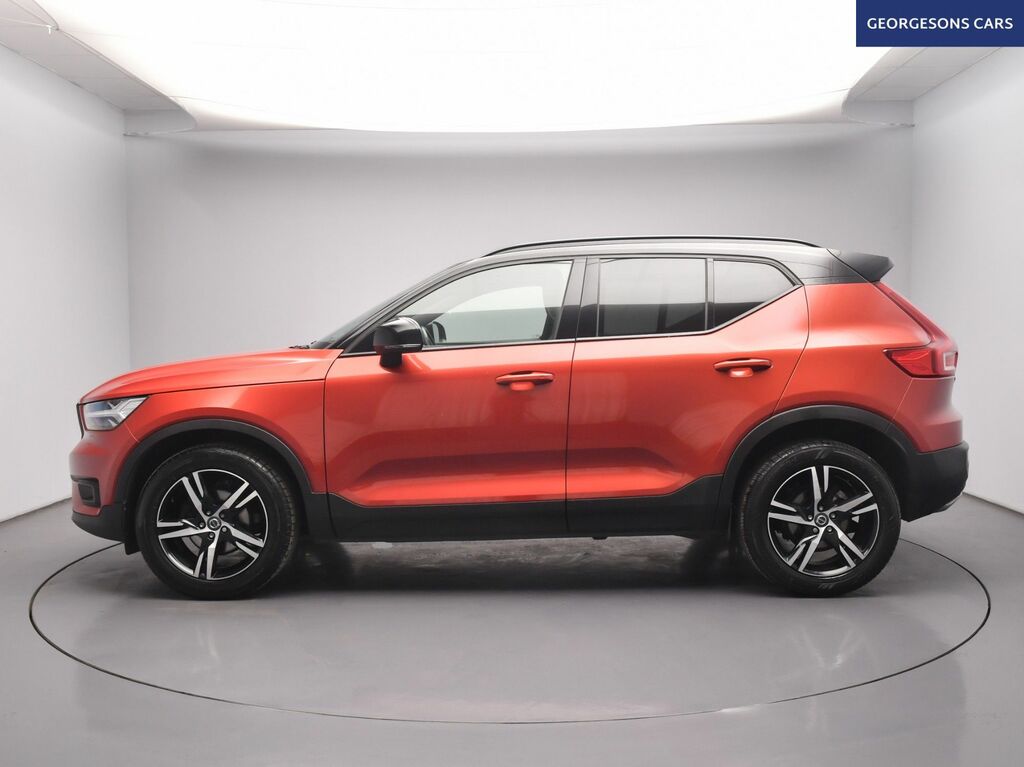 Volvo XC40 T3 R-design Suv CT19UCB Red #2