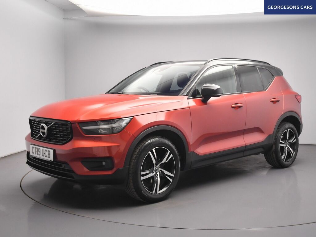 Volvo XC40 T3 R-design Suv CT19UCB Red #4