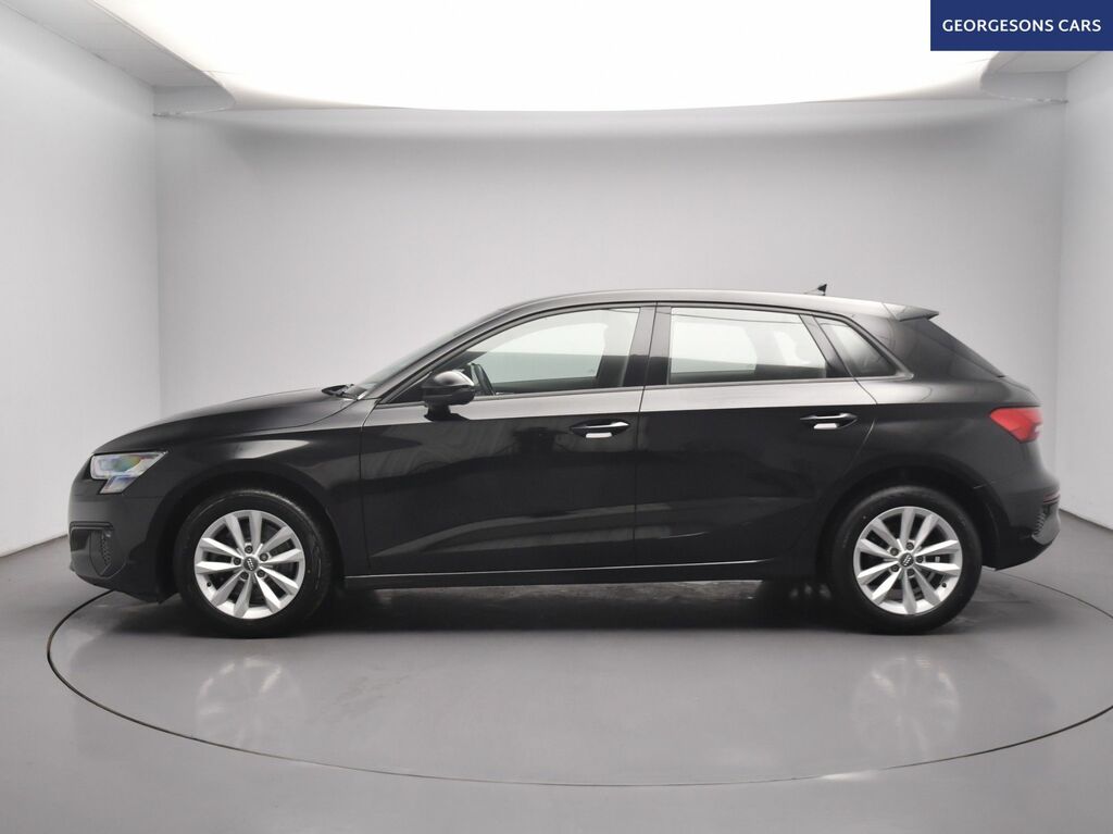 Audi A3 Tfsi 30 Technik Sportback NA70MVK Black #2