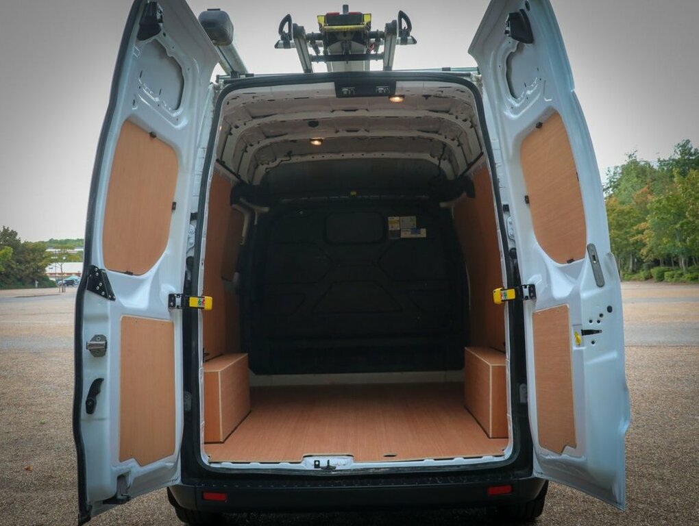 Ford Transit Custom 2L Leader BK21YFX White #4
