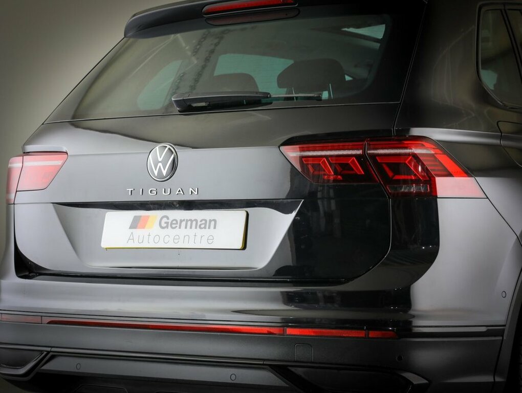 Volkswagen Tiguan 1.5L Elegance Black #5