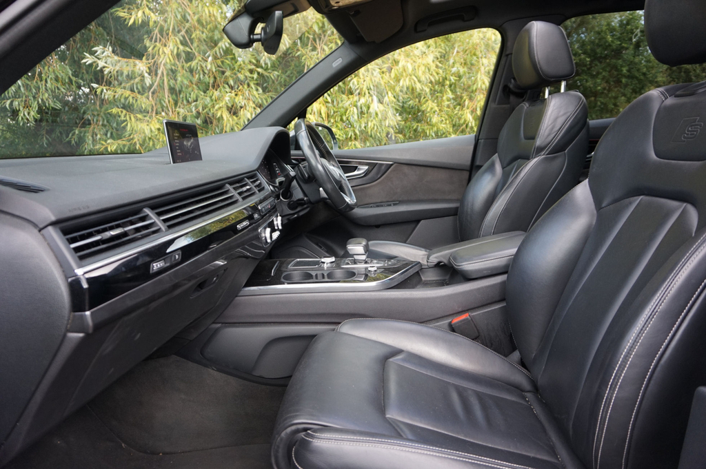 Audi Q7 Q7 Black Edition Tdi Quattro Black #6