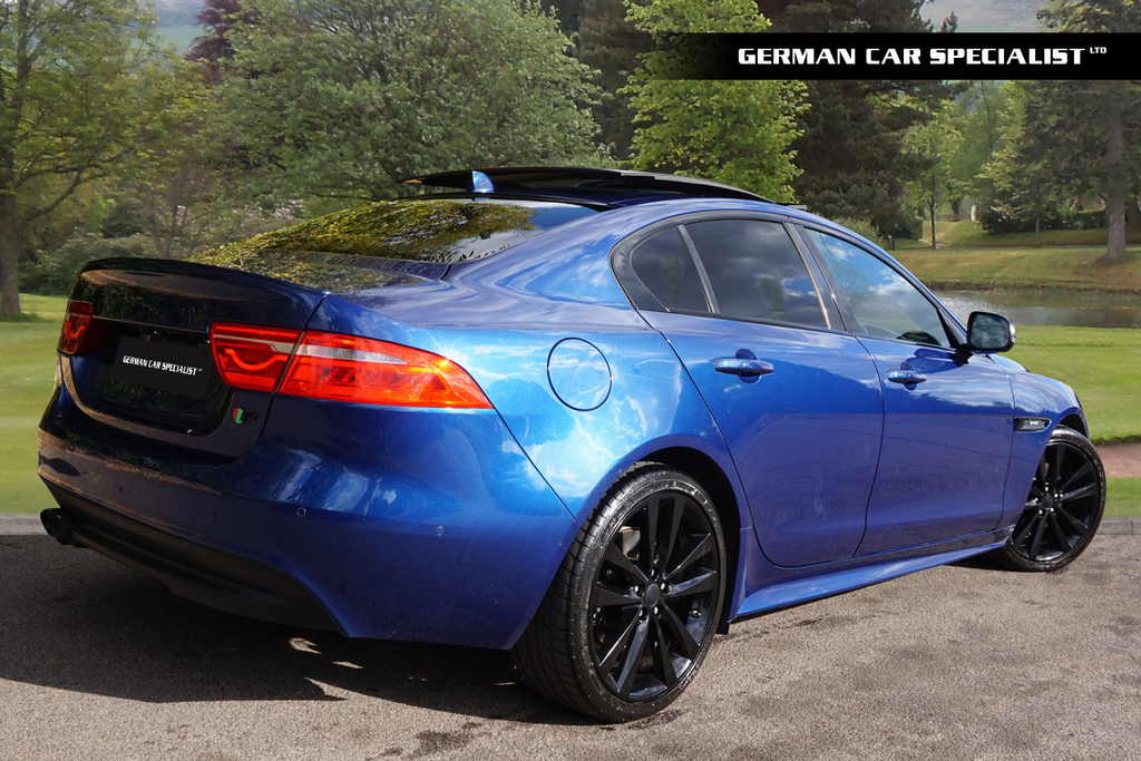 Jaguar XE Saloon Blue #2