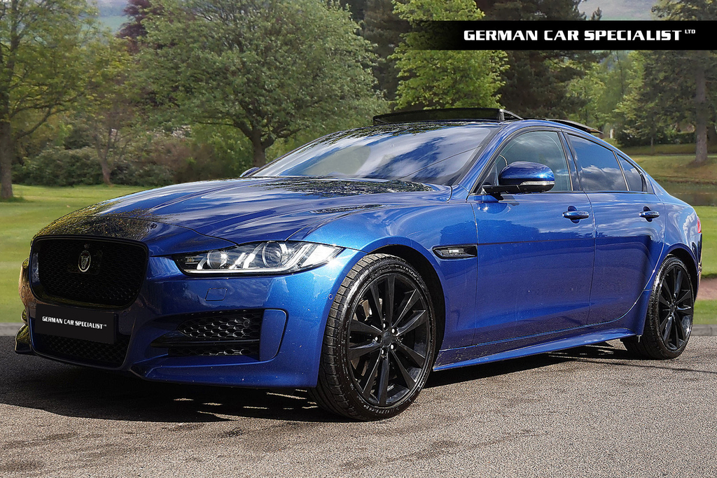 Jaguar XE Saloon Blue #4