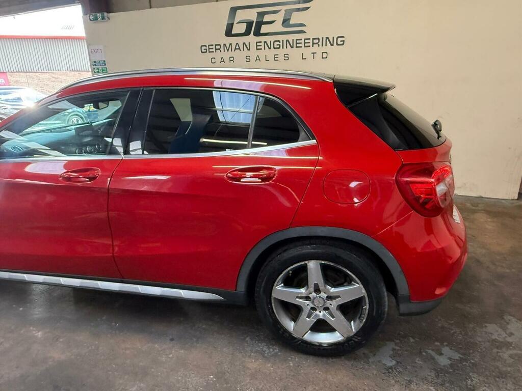 Mercedes-Benz GLA Class 2.1 Gla200d Amg Line 7G-dct Euro 6 Ss Red #4