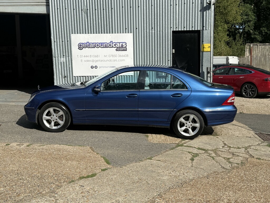Mercedes-Benz C Class Saloon 1.8 C180 Kompressor Avantgarde Se Blue #3