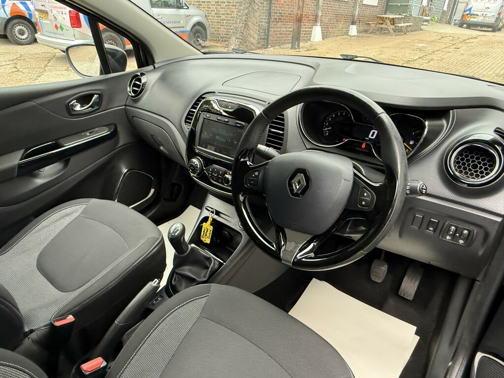 Renault Captur 0.9 Dynamique Medianav Tce 90 Black #6